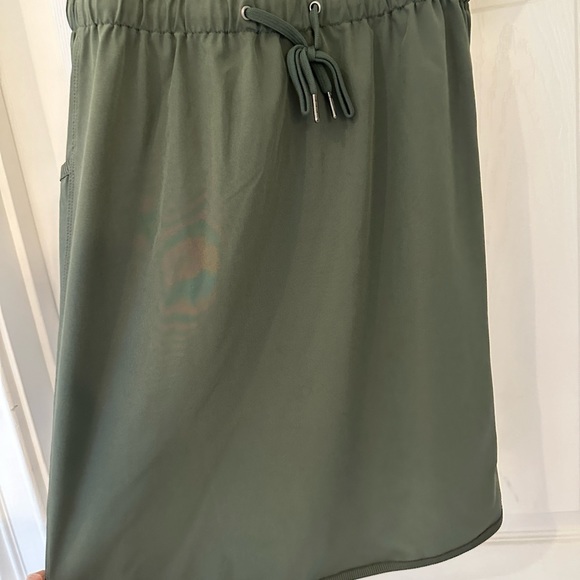 NWOT women’s tek gear  dress size small - Picture 3 of 8